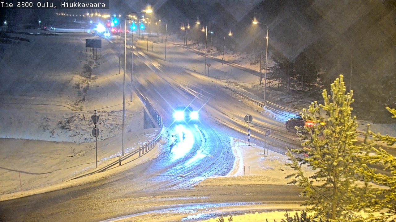 Weather Camera Image väg 8300 Oulu Hiukkavaara, Oulu, Pohjois-Pohjanmaa