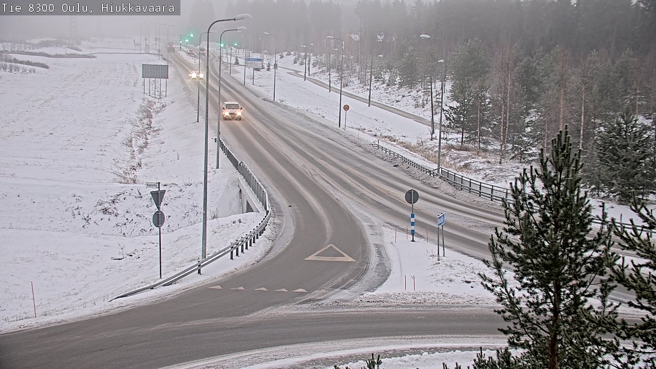 Weather Camera Image väg 8300 Oulu Hiukkavaara, Oulu, Pohjois-Pohjanmaa