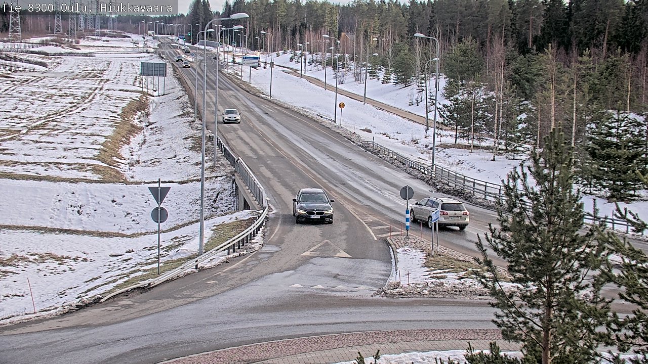 Weather Camera Image väg 8300 Oulu Hiukkavaara, Oulu, Pohjois-Pohjanmaa
