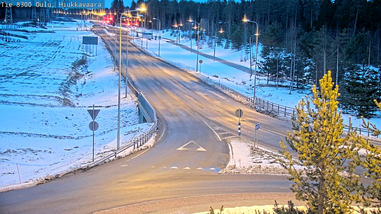 Kelikamerat Kuva tie 8300 Oulu Hiukkavaara, Oulu, Pohjois-Pohjanmaa