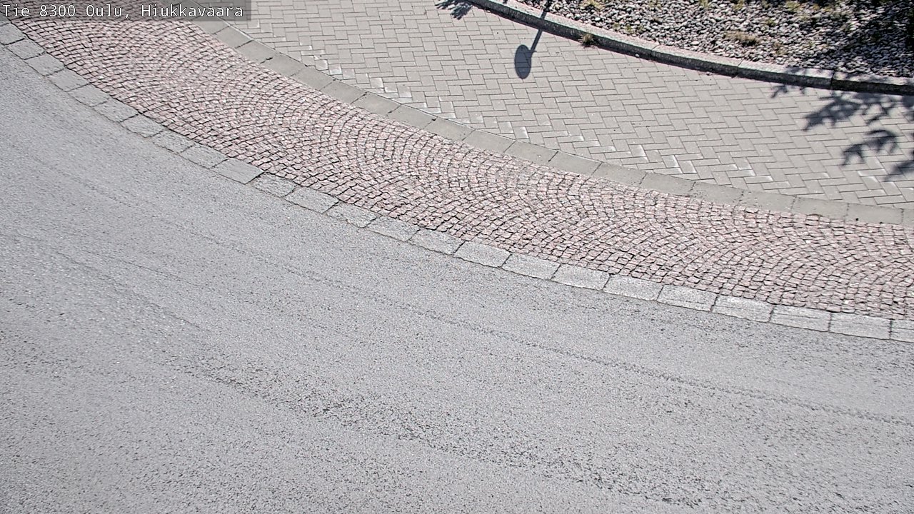 Weather Camera Image road 8300 Oulu Hiukkavaara, Oulu, Pohjois-Pohjanmaa