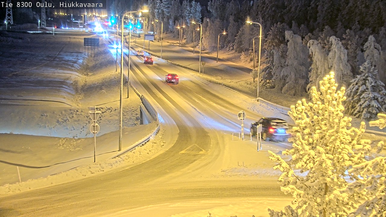 Weather Camera Image road 8300 Oulu Hiukkavaara, Oulu, Pohjois-Pohjanmaa