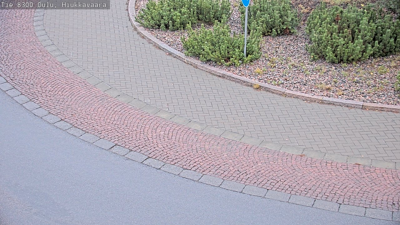 Weather Camera Image väg 8300 Oulu Hiukkavaara, Oulu, Pohjois-Pohjanmaa