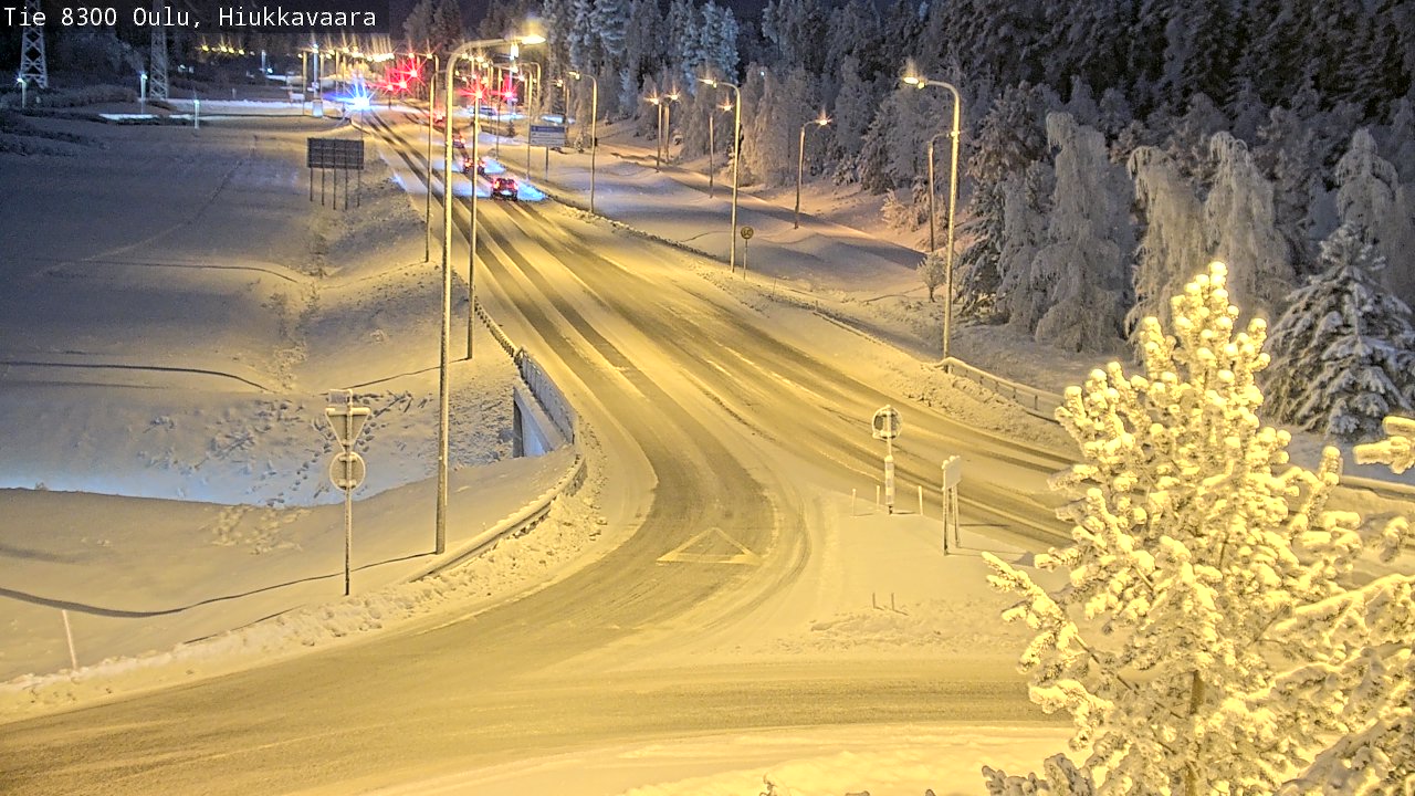 Weather Camera Image road 8300 Oulu Hiukkavaara, Oulu, Pohjois-Pohjanmaa