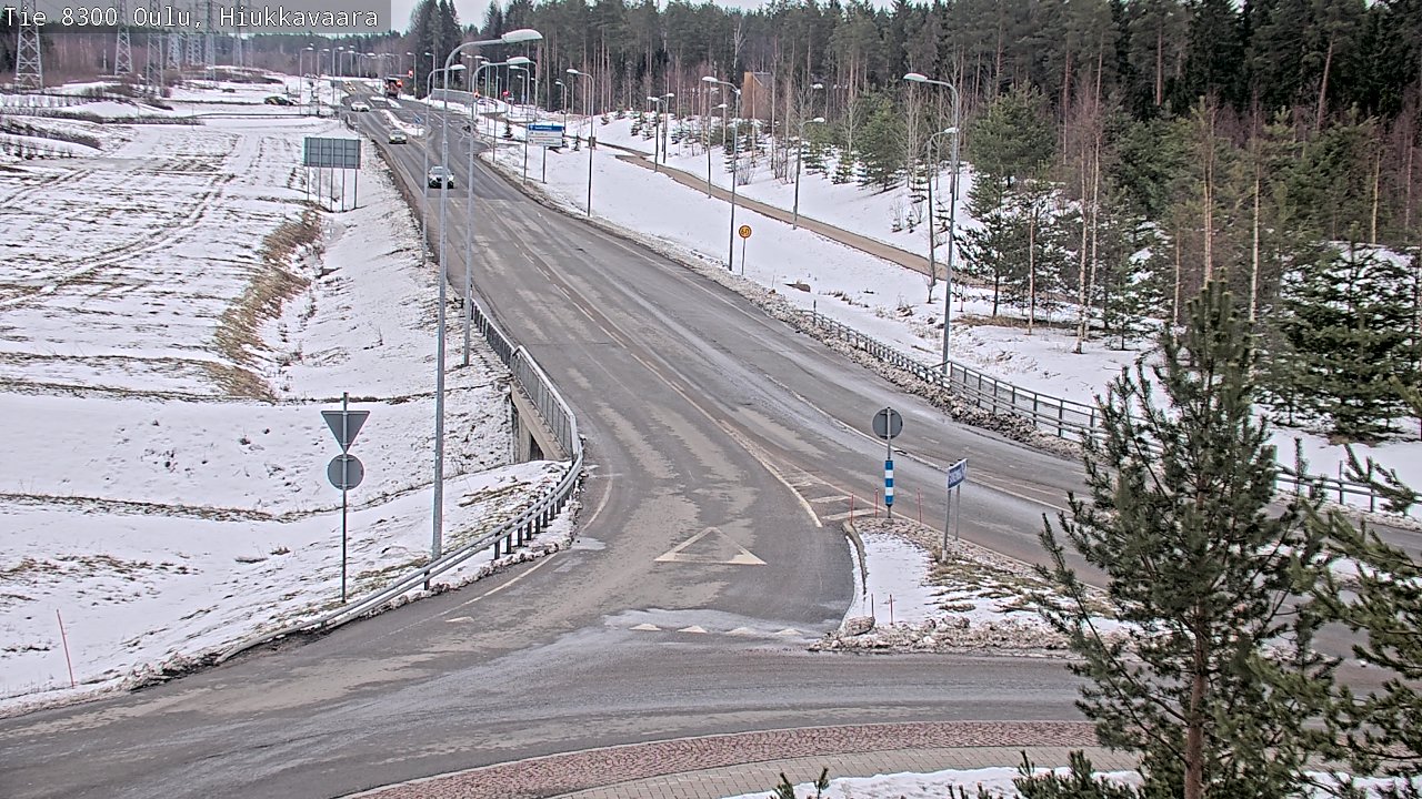Weather Camera Image road 8300 Oulu Hiukkavaara, Oulu, Pohjois-Pohjanmaa