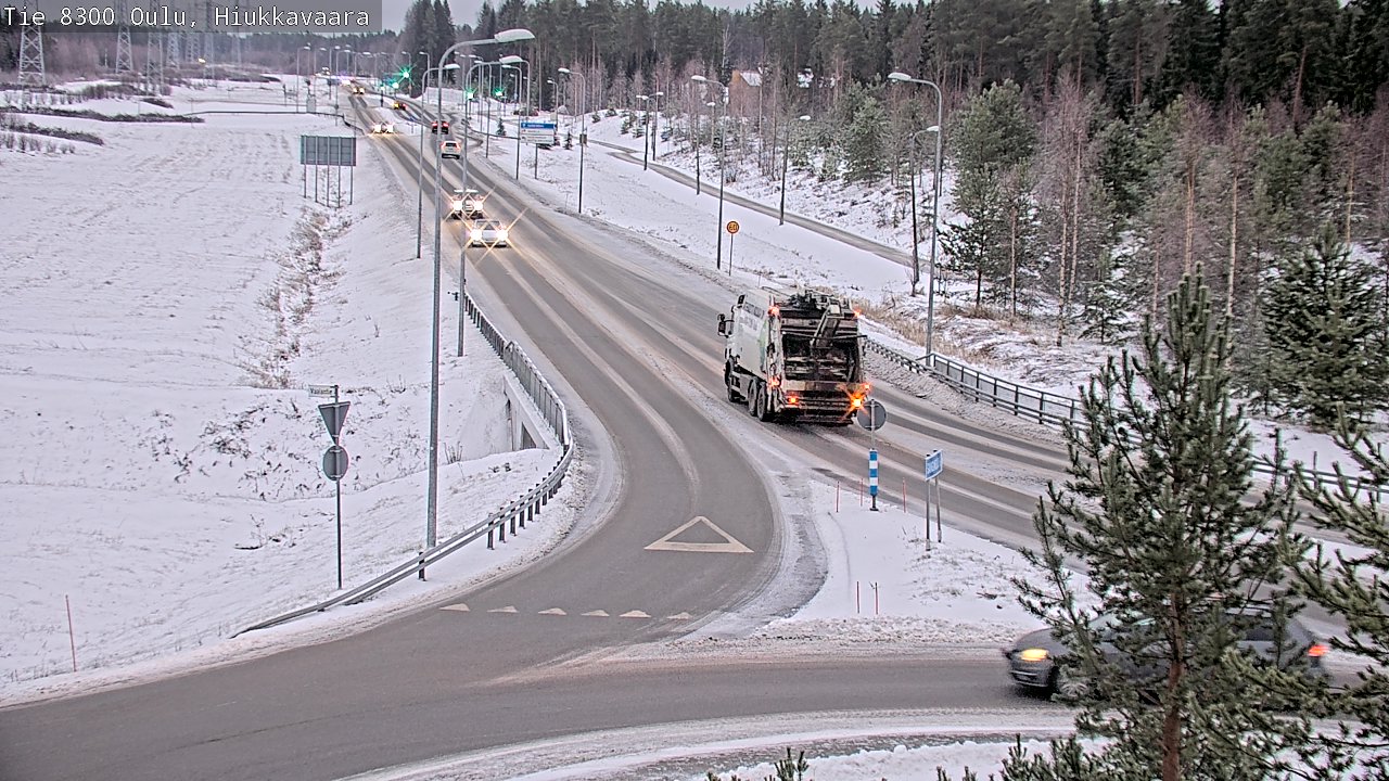 Weather Camera Image väg 8300 Oulu Hiukkavaara, Oulu, Pohjois-Pohjanmaa