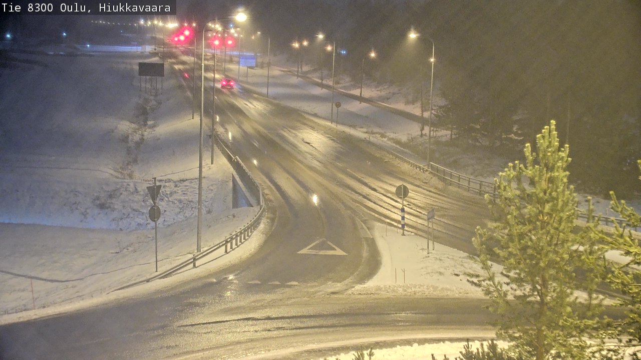 Weather Camera Image väg 8300 Oulu Hiukkavaara, Oulu, Pohjois-Pohjanmaa