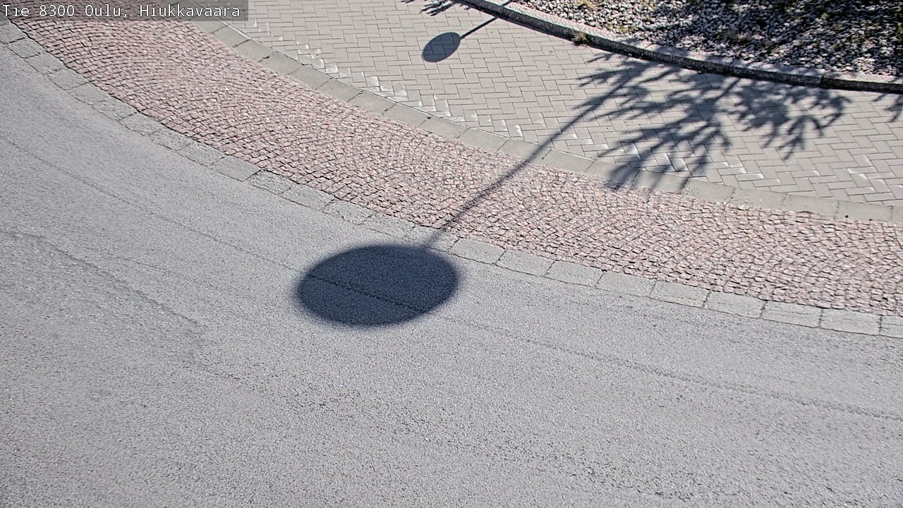Weather Camera Image road 8300 Oulu Hiukkavaara, Oulu, Pohjois-Pohjanmaa