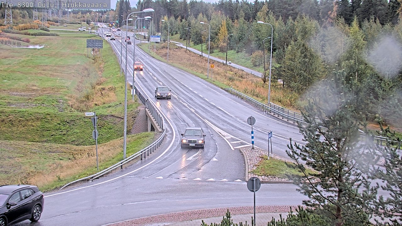 Weather Camera Image road 8300 Oulu Hiukkavaara, Oulu, Pohjois-Pohjanmaa
