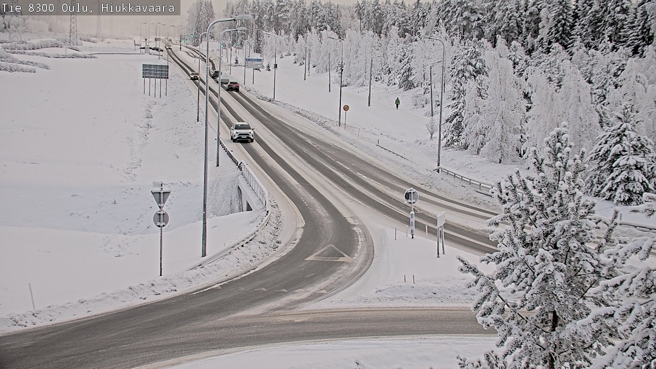 Weather Camera Image road 8300 Oulu Hiukkavaara, Oulu, Pohjois-Pohjanmaa