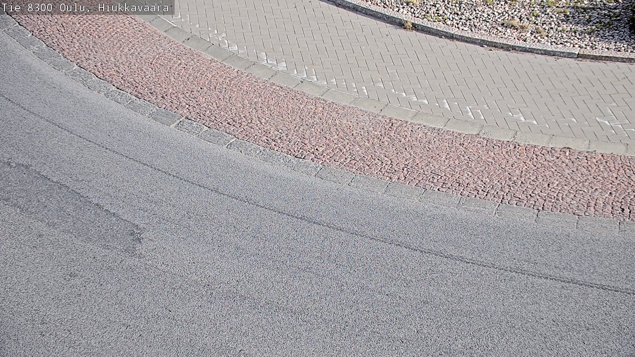 Weather Camera Image road 8300 Oulu Hiukkavaara, Oulu, Pohjois-Pohjanmaa