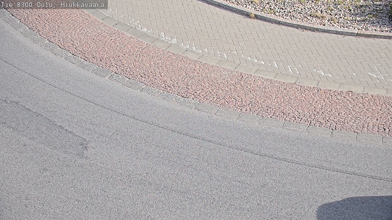 Weather Camera Image road 8300 Oulu Hiukkavaara, Oulu, Pohjois-Pohjanmaa