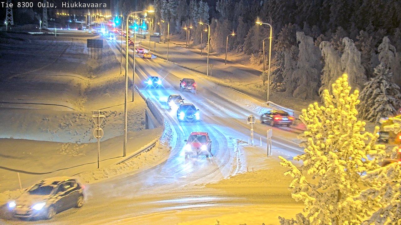 Weather Camera Image road 8300 Oulu Hiukkavaara, Oulu, Pohjois-Pohjanmaa