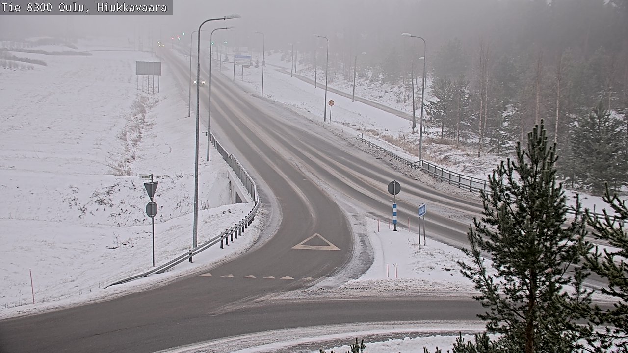 Weather Camera Image väg 8300 Oulu Hiukkavaara, Oulu, Pohjois-Pohjanmaa