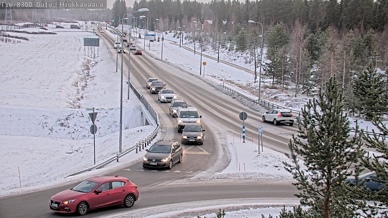 Weather Camera Image väg 8300 Oulu Hiukkavaara, Oulu, Pohjois-Pohjanmaa