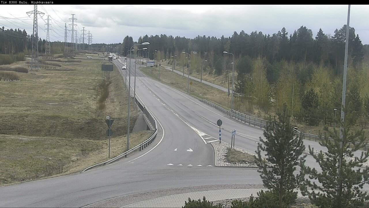 Weather Camera Image road 8300 Oulu Hiukkavaara, Oulu, Pohjois-Pohjanmaa