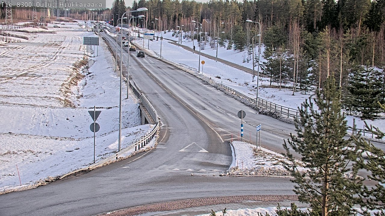 Kelikamerat Kuva tie 8300 Oulu Hiukkavaara, Oulu, Pohjois-Pohjanmaa