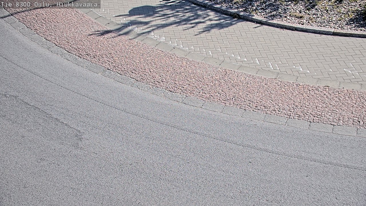 Weather Camera Image road 8300 Oulu Hiukkavaara, Oulu, Pohjois-Pohjanmaa