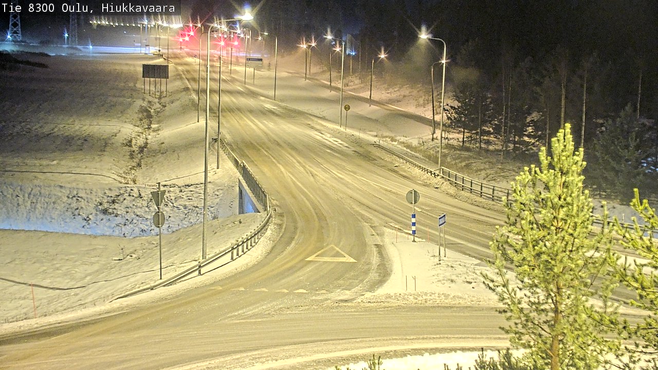 Weather Camera Image väg 8300 Oulu Hiukkavaara, Oulu, Pohjois-Pohjanmaa
