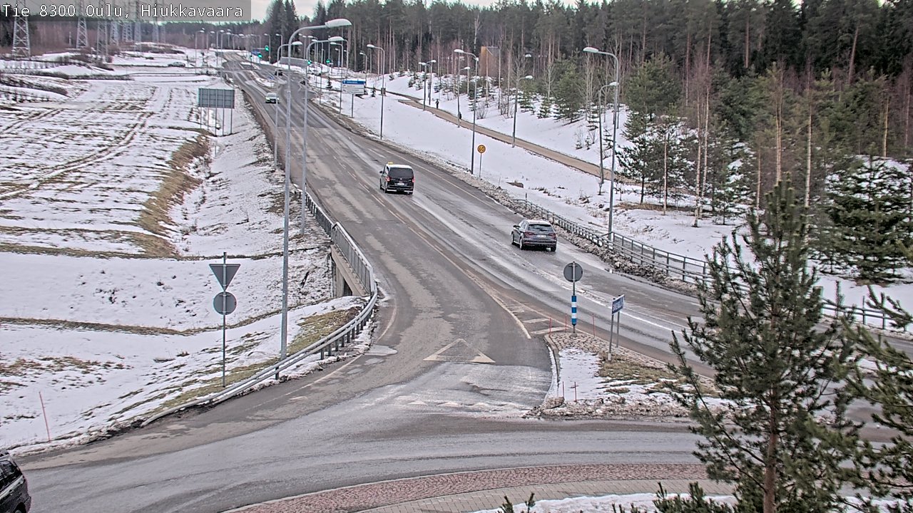 Weather Camera Image väg 8300 Oulu Hiukkavaara, Oulu, Pohjois-Pohjanmaa