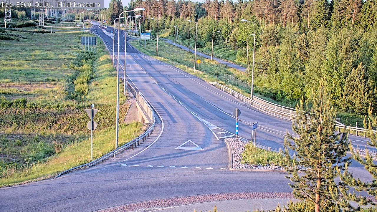 Weather Camera Image road 8300 Oulu Hiukkavaara, Oulu, Pohjois-Pohjanmaa