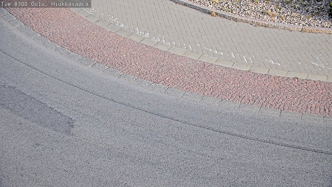 Weather Camera Image road 8300 Oulu Hiukkavaara, Oulu, Pohjois-Pohjanmaa
