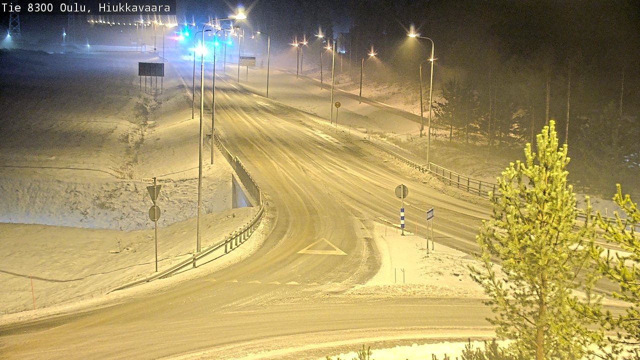 Weather Camera Image väg 8300 Oulu Hiukkavaara, Oulu, Pohjois-Pohjanmaa