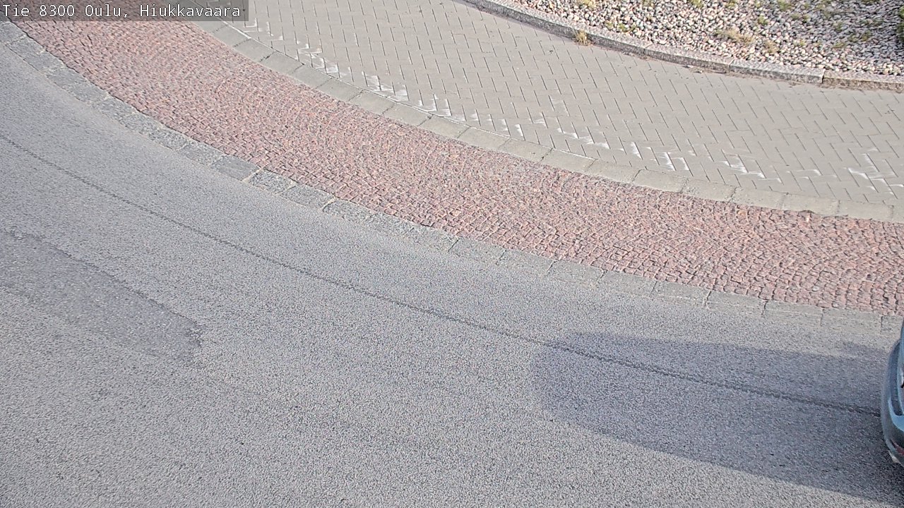 Weather Camera Image road 8300 Oulu Hiukkavaara, Oulu, Pohjois-Pohjanmaa