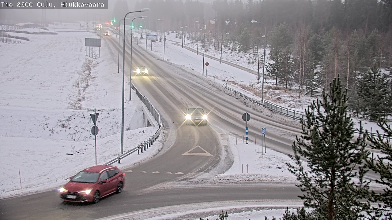 Weather Camera Image väg 8300 Oulu Hiukkavaara, Oulu, Pohjois-Pohjanmaa