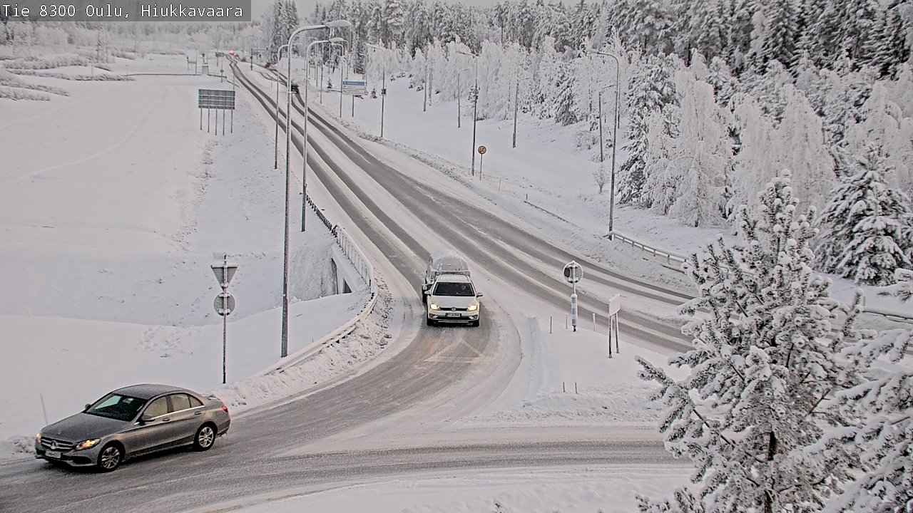 Weather Camera Image road 8300 Oulu Hiukkavaara, Oulu, Pohjois-Pohjanmaa