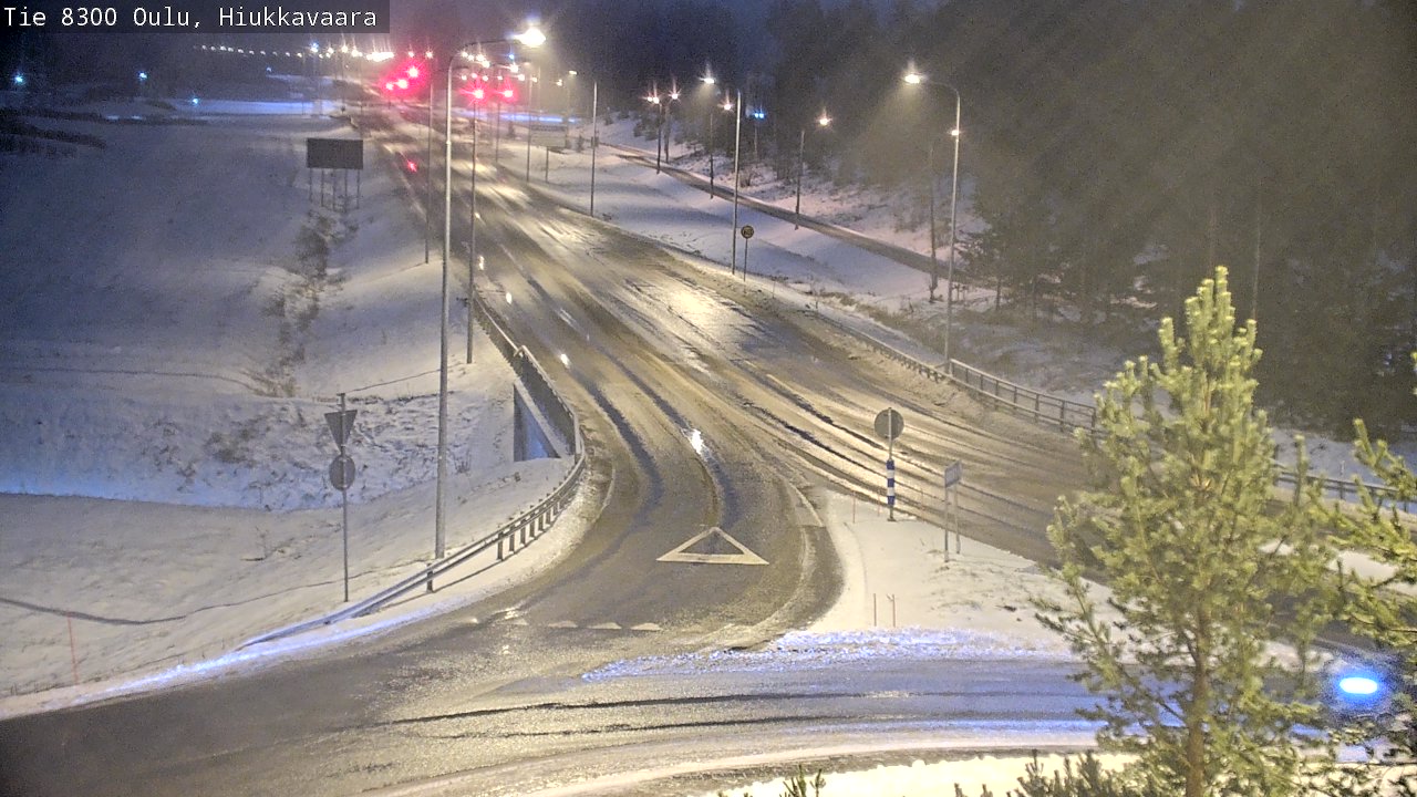 Weather Camera Image väg 8300 Oulu Hiukkavaara, Oulu, Pohjois-Pohjanmaa