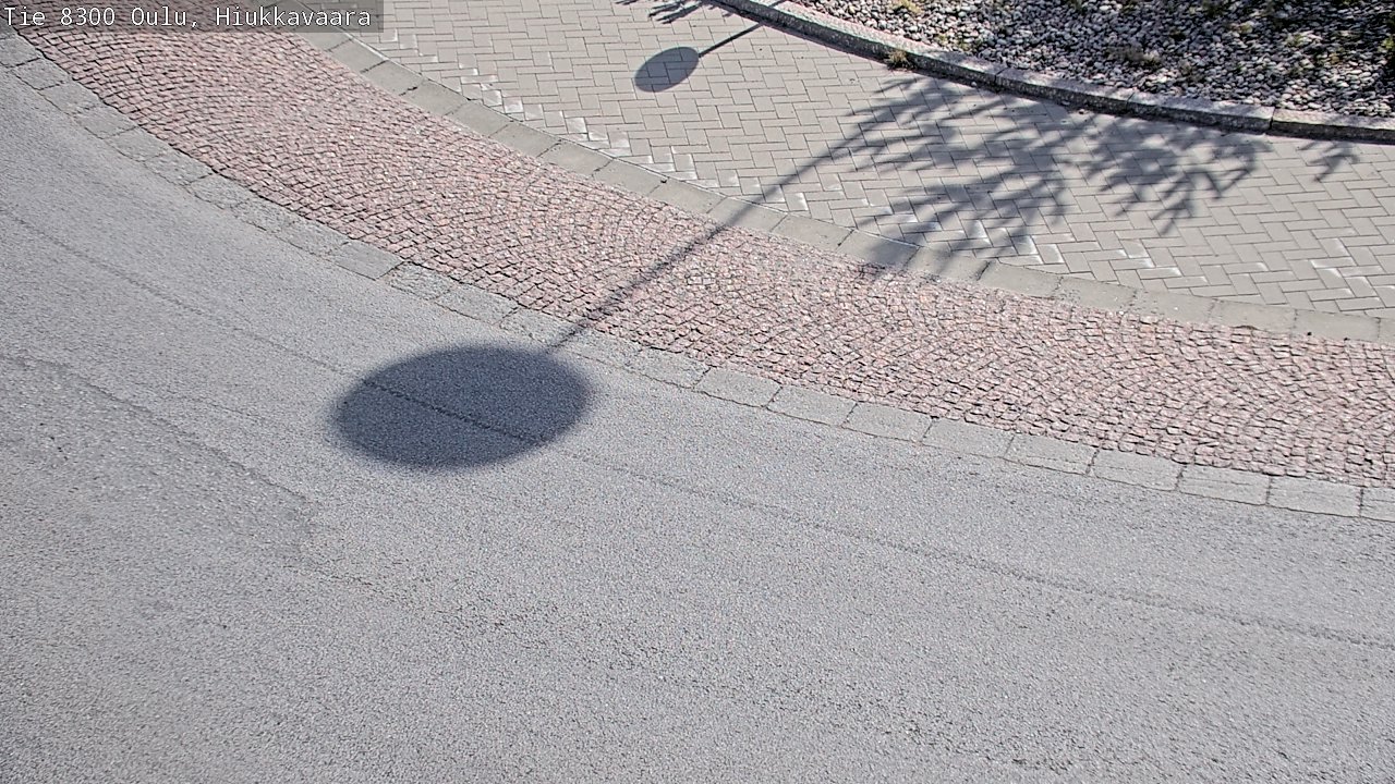 Weather Camera Image road 8300 Oulu Hiukkavaara, Oulu, Pohjois-Pohjanmaa