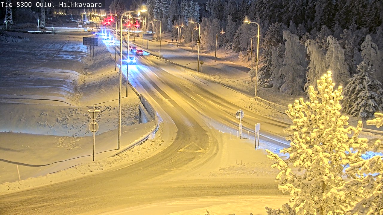 Weather Camera Image road 8300 Oulu Hiukkavaara, Oulu, Pohjois-Pohjanmaa
