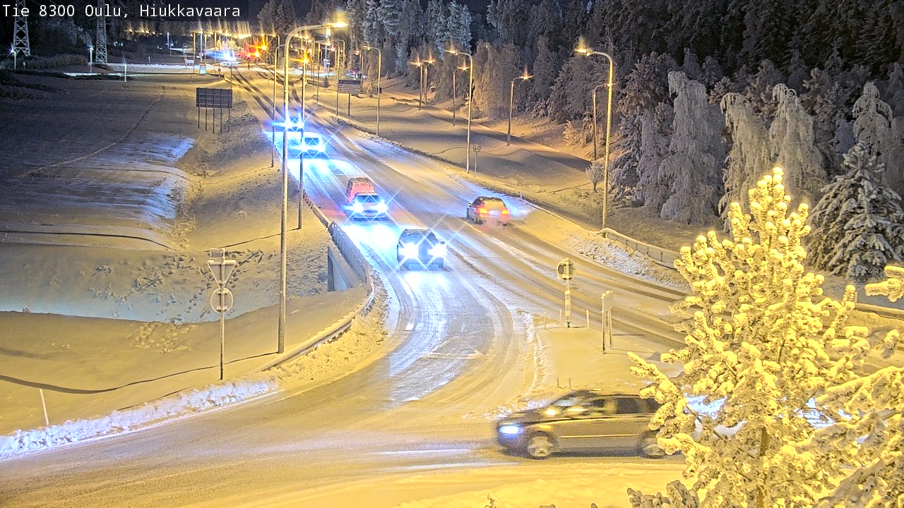 Weather Camera Image road 8300 Oulu Hiukkavaara, Oulu, Pohjois-Pohjanmaa