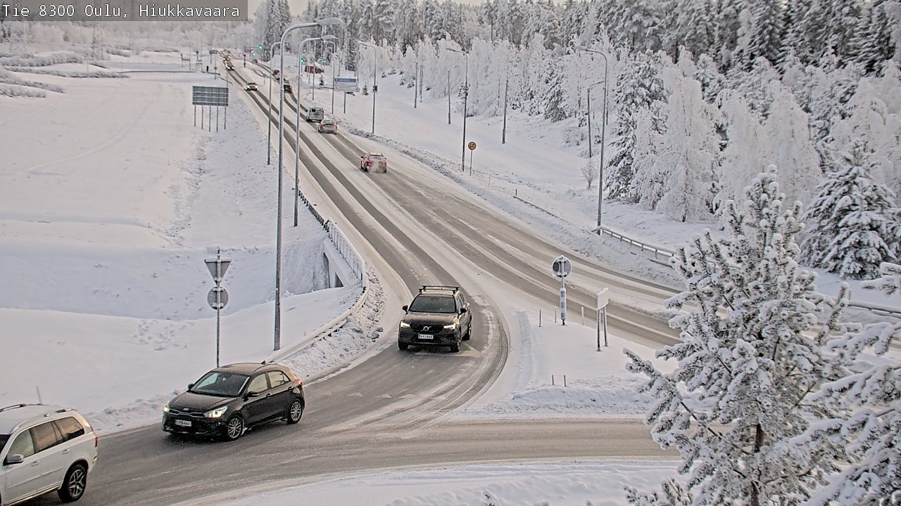 Weather Camera Image road 8300 Oulu Hiukkavaara, Oulu, Pohjois-Pohjanmaa