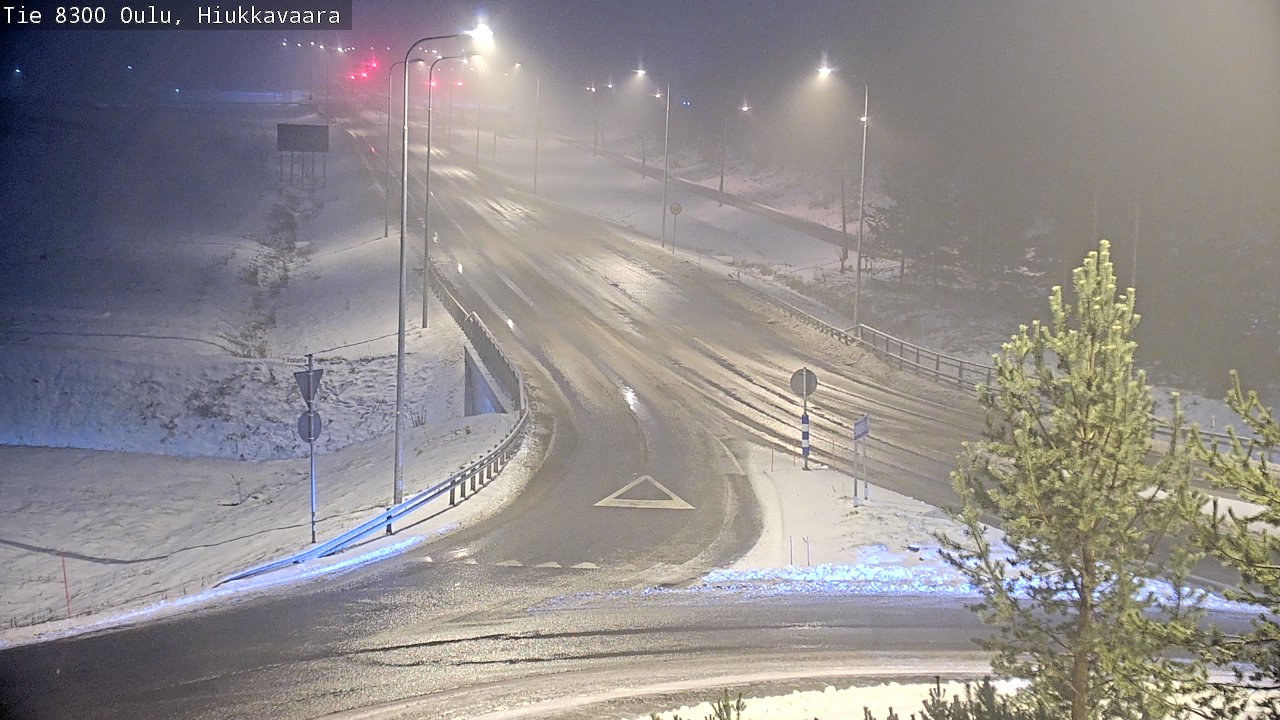 Weather Camera Image väg 8300 Oulu Hiukkavaara, Oulu, Pohjois-Pohjanmaa