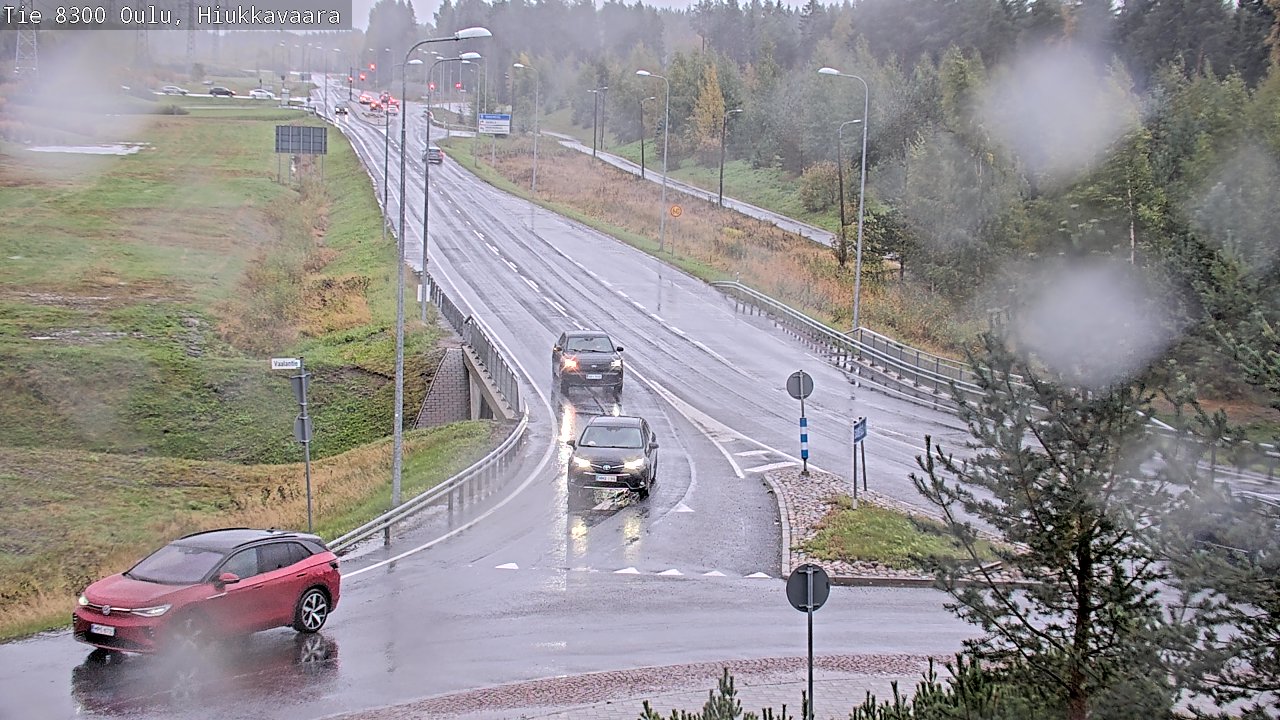 Weather Camera Image road 8300 Oulu Hiukkavaara, Oulu, Pohjois-Pohjanmaa