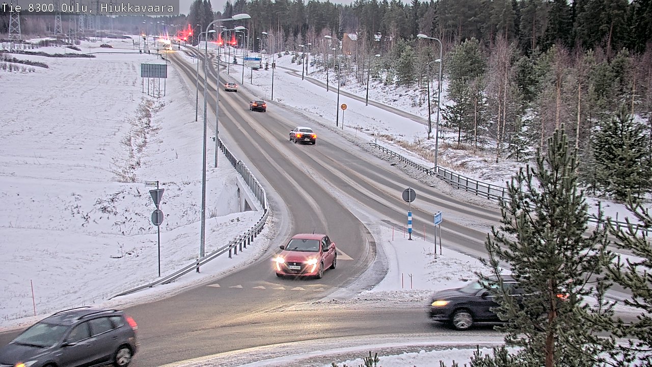 Weather Camera Image väg 8300 Oulu Hiukkavaara, Oulu, Pohjois-Pohjanmaa