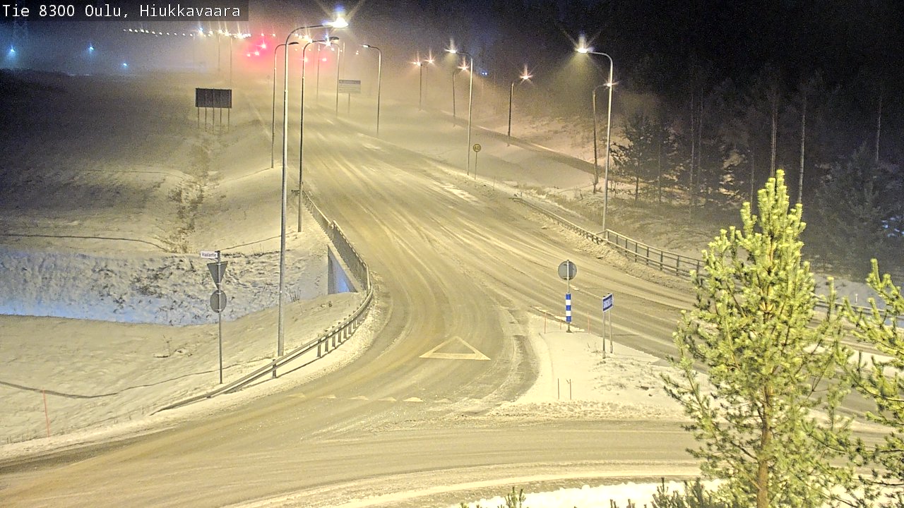 Weather Camera Image väg 8300 Oulu Hiukkavaara, Oulu, Pohjois-Pohjanmaa