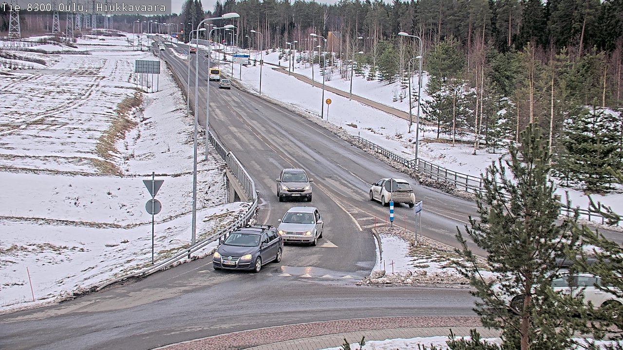 Weather Camera Image road 8300 Oulu Hiukkavaara, Oulu, Pohjois-Pohjanmaa