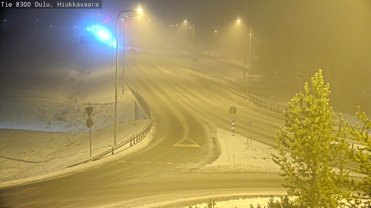 Weather Camera Image väg 8300 Oulu Hiukkavaara, Oulu, Pohjois-Pohjanmaa