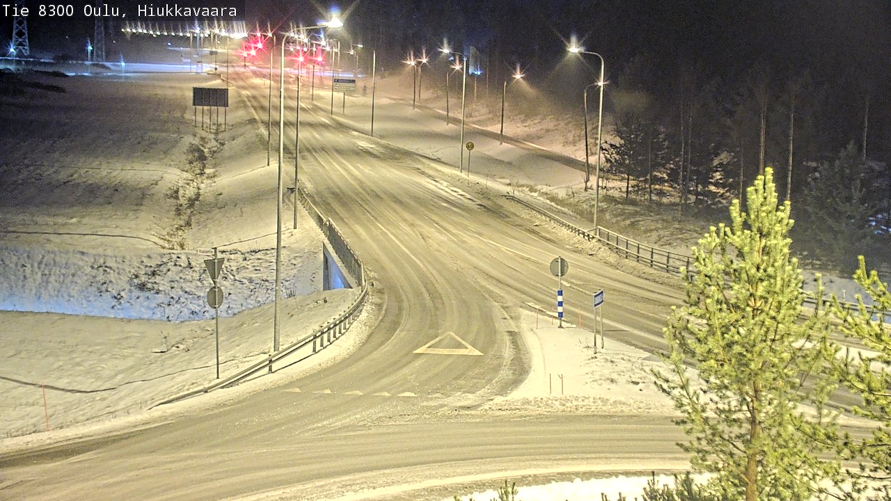 Weather Camera Image väg 8300 Oulu Hiukkavaara, Oulu, Pohjois-Pohjanmaa