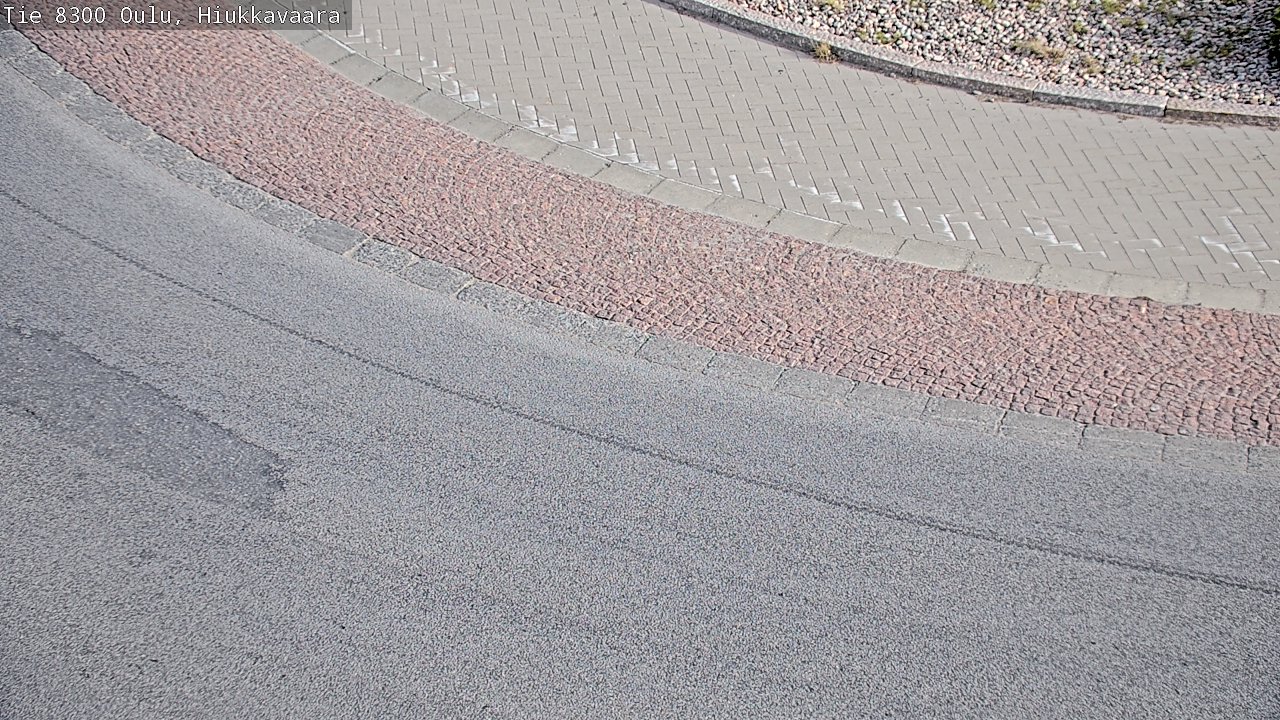 Weather Camera Image road 8300 Oulu Hiukkavaara, Oulu, Pohjois-Pohjanmaa