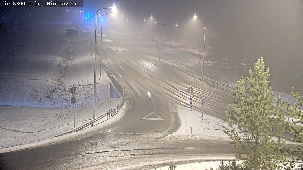 Weather Camera Image väg 8300 Oulu Hiukkavaara, Oulu, Pohjois-Pohjanmaa