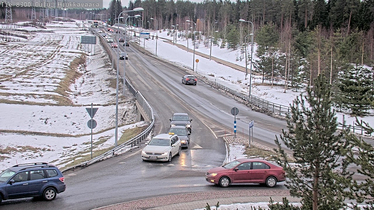 Weather Camera Image väg 8300 Oulu Hiukkavaara, Oulu, Pohjois-Pohjanmaa