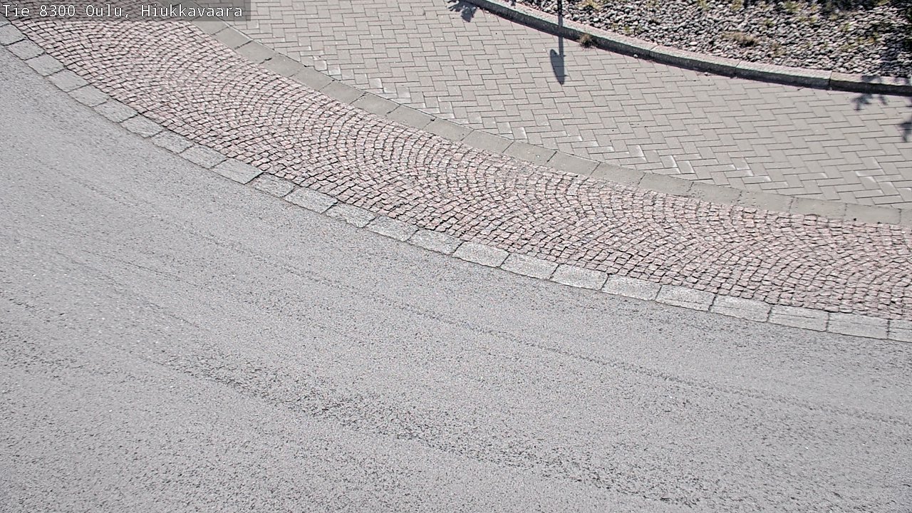 Weather Camera Image road 8300 Oulu Hiukkavaara, Oulu, Pohjois-Pohjanmaa