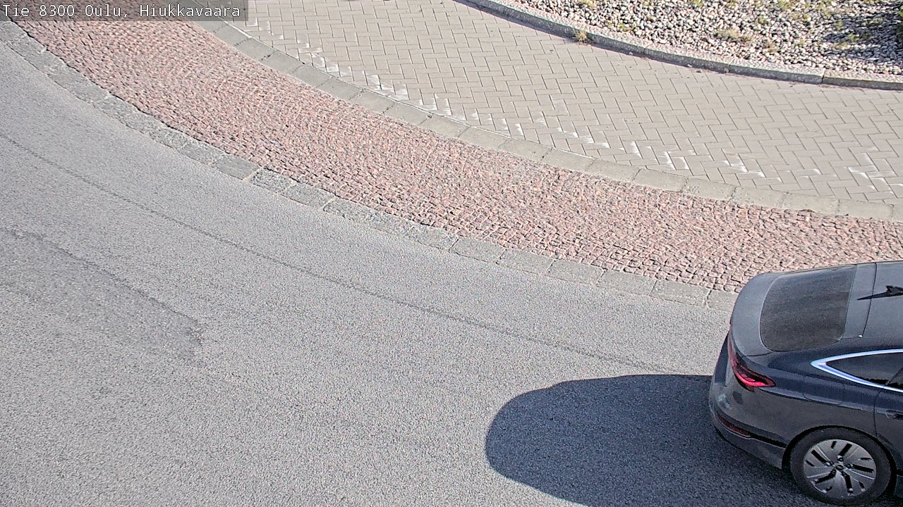 Weather Camera Image road 8300 Oulu Hiukkavaara, Oulu, Pohjois-Pohjanmaa