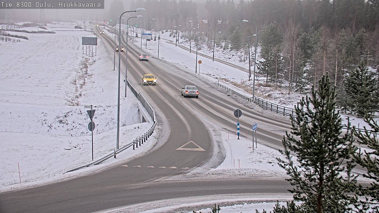 Weather Camera Image väg 8300 Oulu Hiukkavaara, Oulu, Pohjois-Pohjanmaa