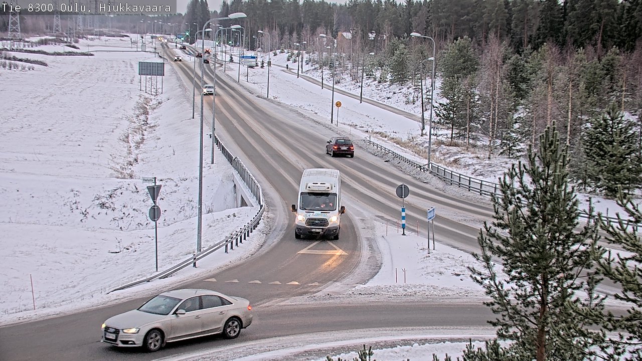 Weather Camera Image väg 8300 Oulu Hiukkavaara, Oulu, Pohjois-Pohjanmaa
