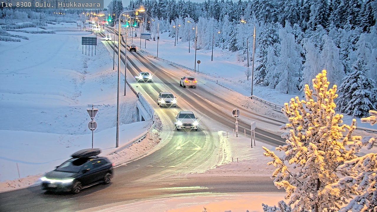 Kelikamerat Kuva tie 8300 Oulu Hiukkavaara, Oulu, Pohjois-Pohjanmaa